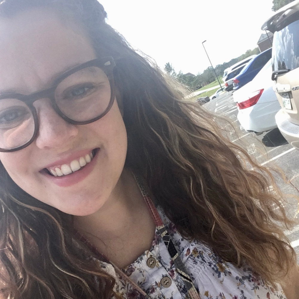 Meet your Posher, Kacy